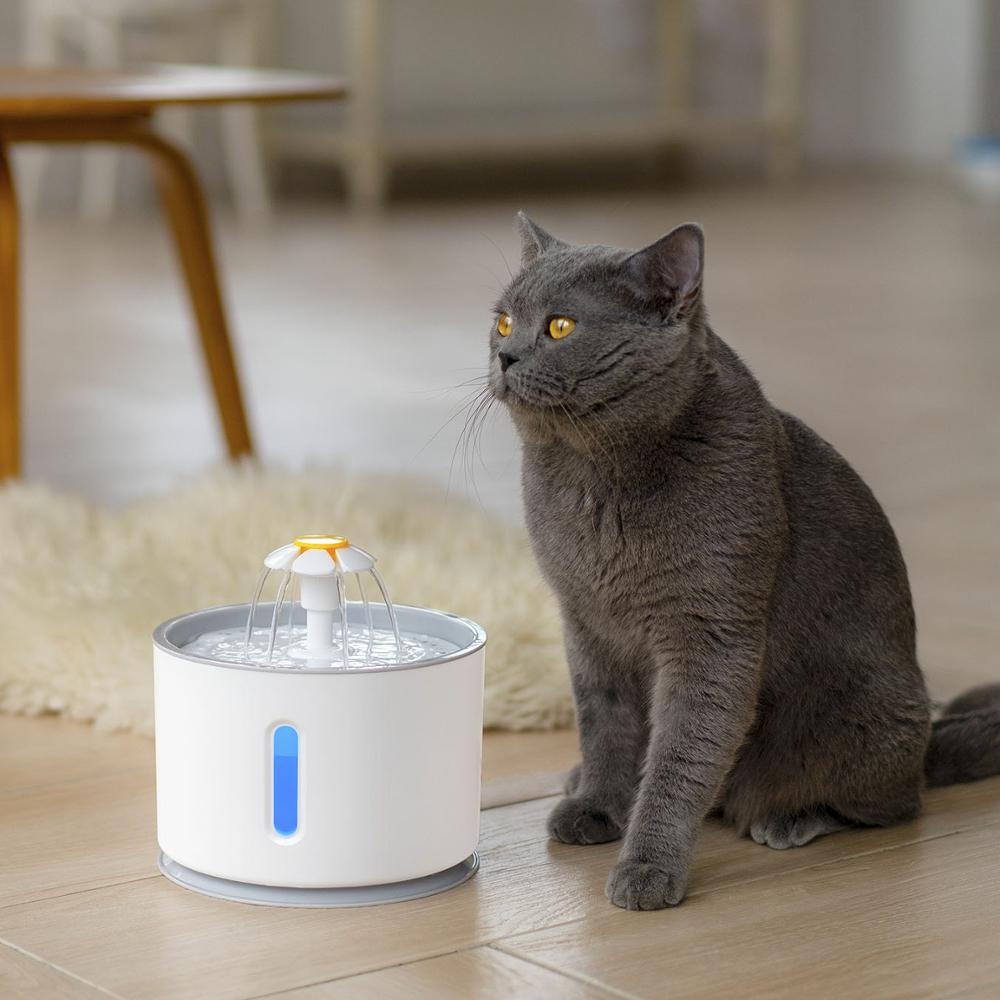 USB, 2.4L Automatic Pet Water Fountain With LED Electric Mute